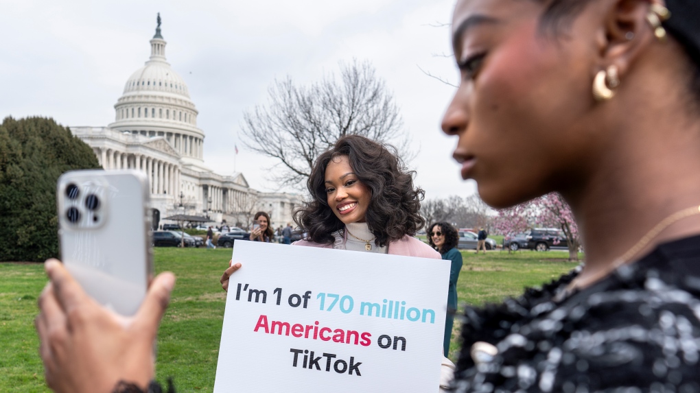 Tech Analyst Suggests Canada May Consider Banning TikTok Following U.S. Action