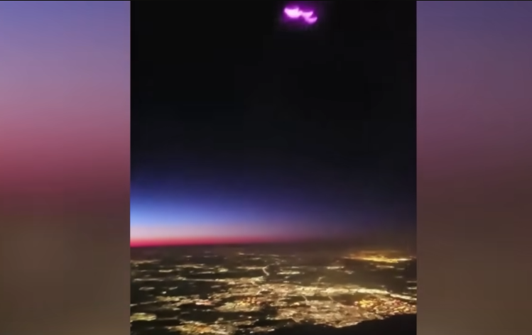 Flight Attendant Documents Encounter with Mysterious Pink UFO